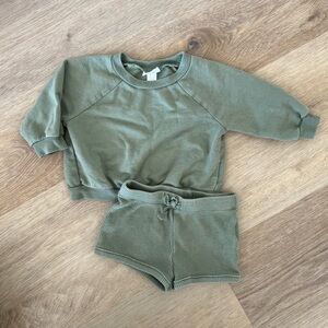 Cat & Jack Sweatshirt and Shorts Set